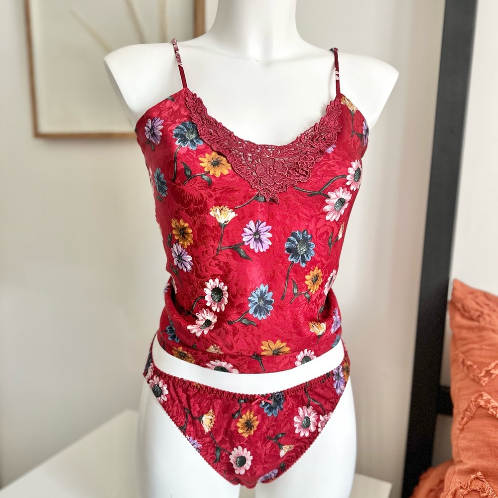 Silkscreen 100% silk red Lace Trim Cami and Panty Set lingerie